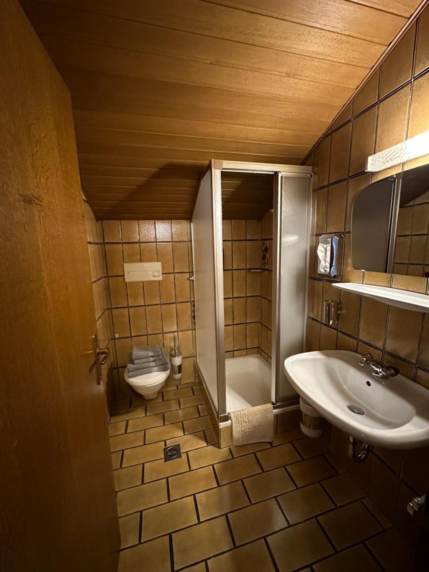 Haus Pfalzen - Casa Falzes Ruang foto